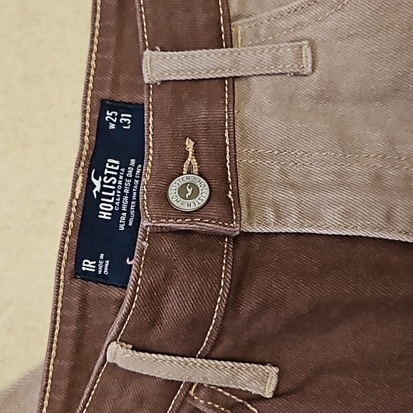 Hollister Patchwork denim (25) - Picture 2 of 9